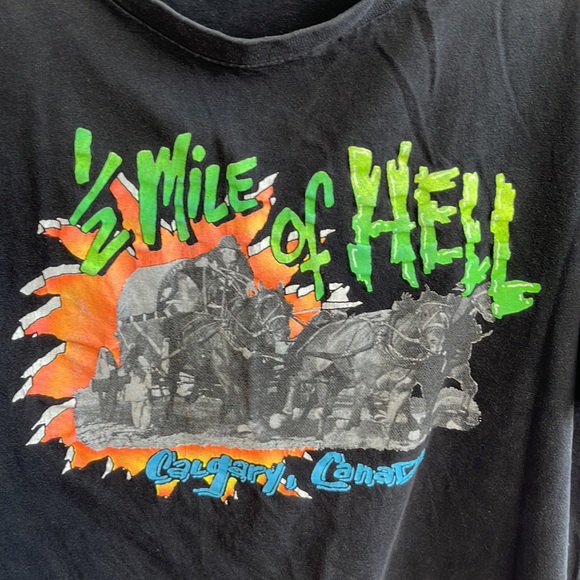 Vintage Calgary AB Canada Tshirt - Picture 2 of 2